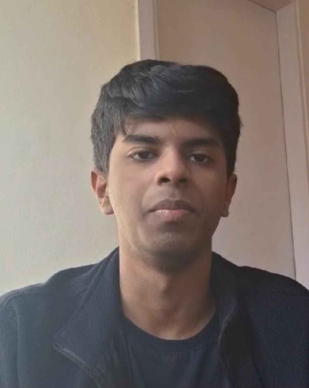 Adhav Pillai